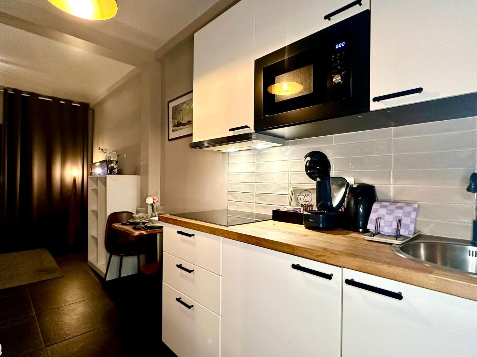 Luxury Suites Diamond By Rikas Hotels 安特卫普 外观 照片